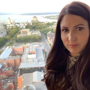 Meet your Posher, Lisa